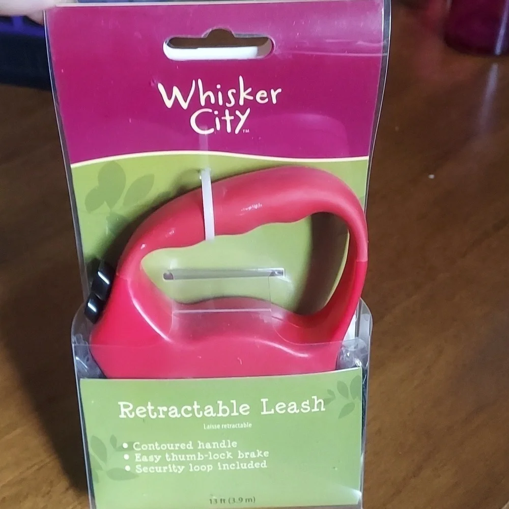 WHISKERS City retractable cat leash Brand New!